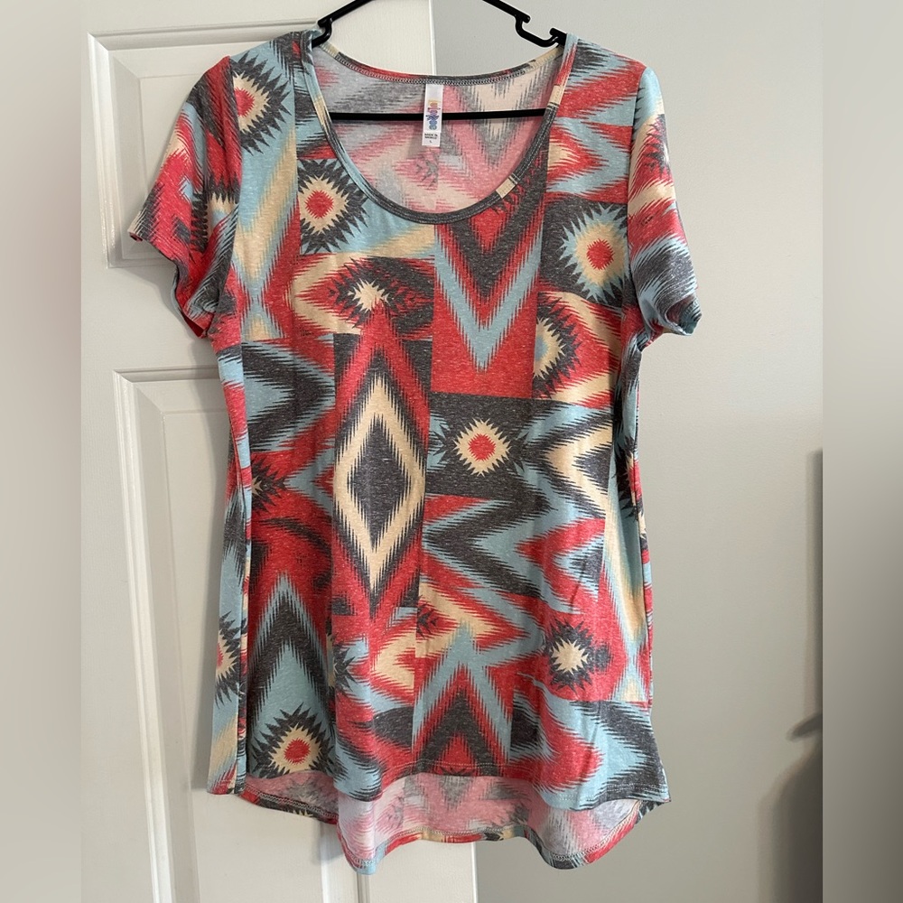 LuLaRoe Classic T